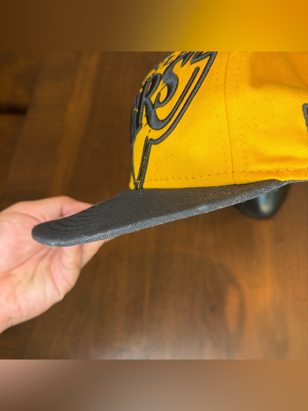 New Era 9FIFTY Los Angeles Lakers Hardwood Classics Big Spell Out Snapback M-L - Picture 11 of 11